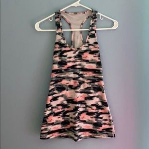 lululemon camo tank top black pink size 4